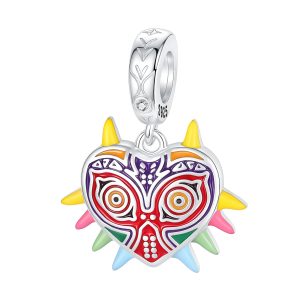 Berloque de prata em formato de máscara, com esmalte vermelho, roxo e espinhos coloridos, de Zelda