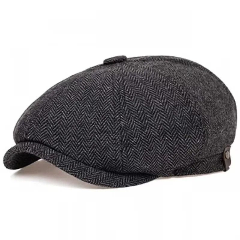 Boina newsboy cinza em espinha de peixe estilo Peaky Blinders sobre fundo branco