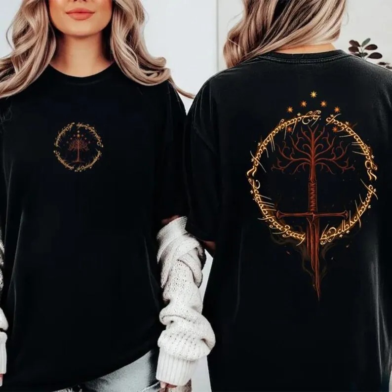 Camiseta preta com a Árvore Branca de Gondor em laranja nas costas, de O Senhor dos Anéis