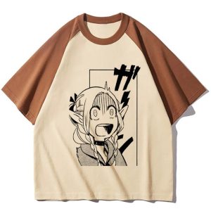 Marcille em quadro de mangá com expressão animada na camiseta raglã bege de Dungeon Meshi