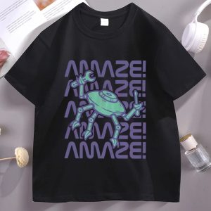 Camiseta preta com o Rocky de Project Hail Mary em verde-água e AMAZE em roxo