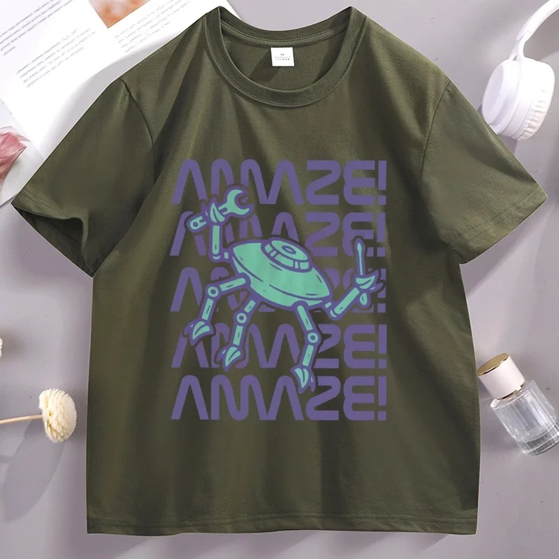 Camiseta verde militar com AMAZE roxo e o Rocky de Project Hail Mary