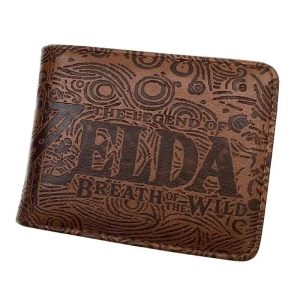 Carteira marrom com o logo de The Legend of Zelda: Breath of the Wild em relevo