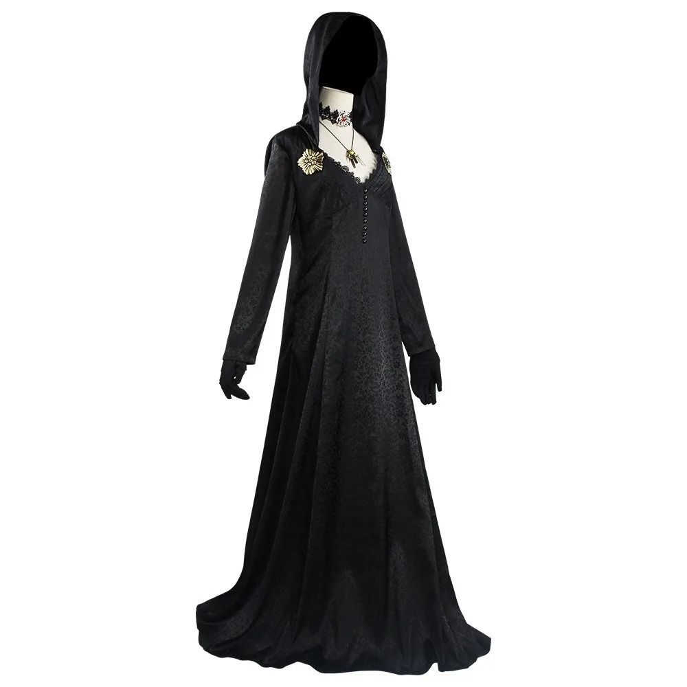 Lateral do vestido preto longo com capuz, cosplay das filhas de Dimitrescu
