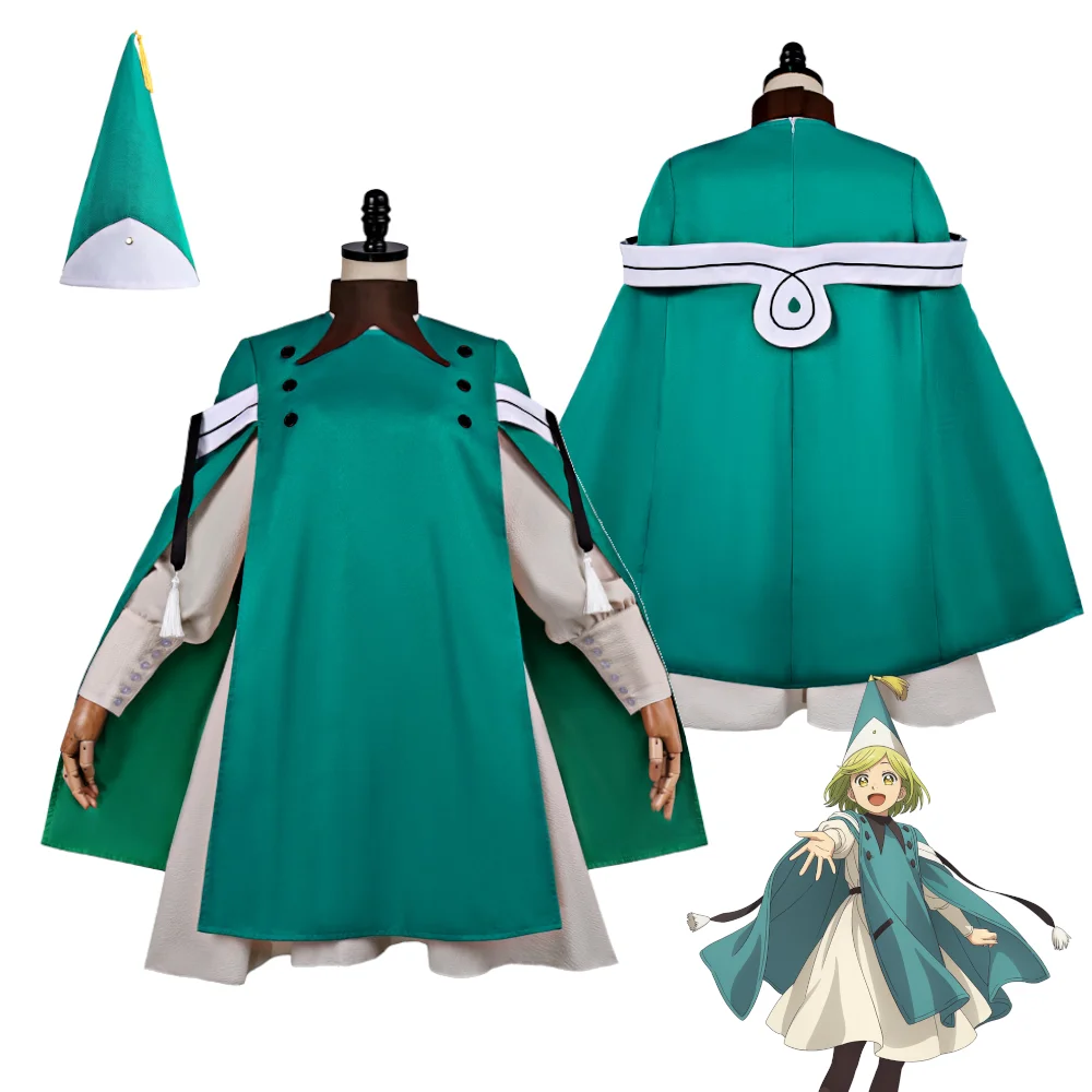 Cosplay de aluna da Coco, de Witch Hat Atelier, com capa verde e chapéu pontudo