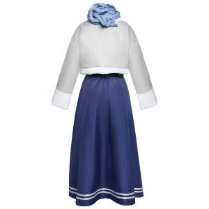 Traje de inverno da Fern, de Frieren, com casaco cinza de pelúcia, vestido azul e cachecol