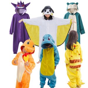 Macacões pijama infantis de Pokémon, como Gengar, Snorlax, Charmander, Squirtle e Pikachu
