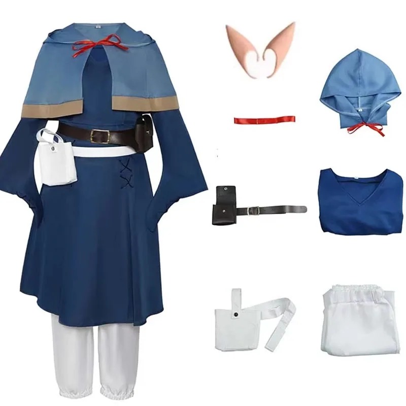 Peças do cosplay da Marcille: vestido azul, capa de capuz, cintos, calça branca e orelhas de elfo