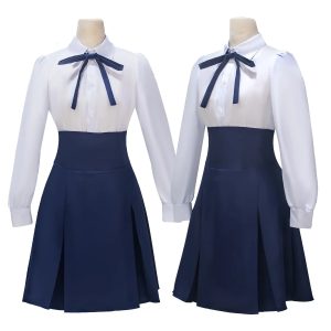 Blusa branca de laço e saia azul da Saber, Fate/stay night, em manequim