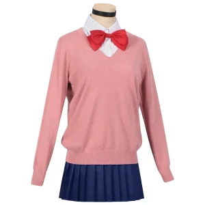 Momo Ayase de Dandadan: suéter rosa, laço vermelho, gargantilha e saia azul