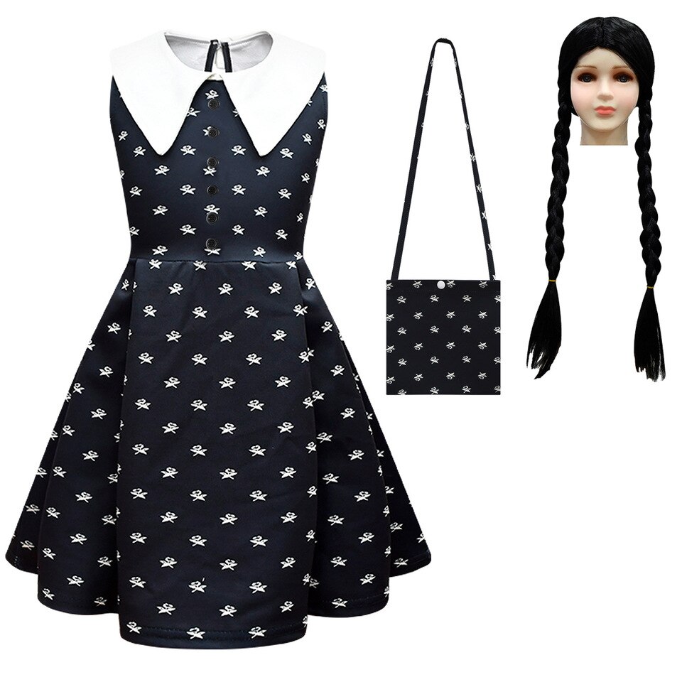 Cosplay da Wandinha, vestido e bolsa: foto 7