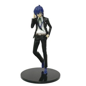 Makoto Yuki, de Persona 3, em figure de cabelo azul e uniforme preto, com a mão na cabeça, sobre base redonda