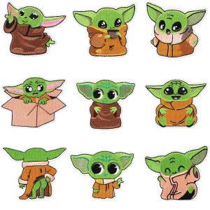 Nove patches bordados do Grogu, de The Mandalorian, em poses variadas