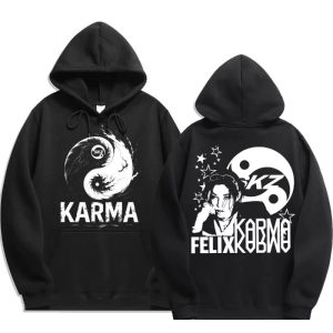 Moletom preto de capuz com símbolo Karma na frente e Felix com logo SKZ nas costas, do Stray Kids