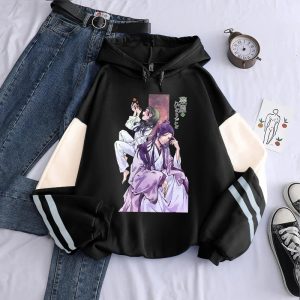 Moletom preto de mangas bege listradas com a arte de Jinshi e Maomao, Diários de uma Apotecária