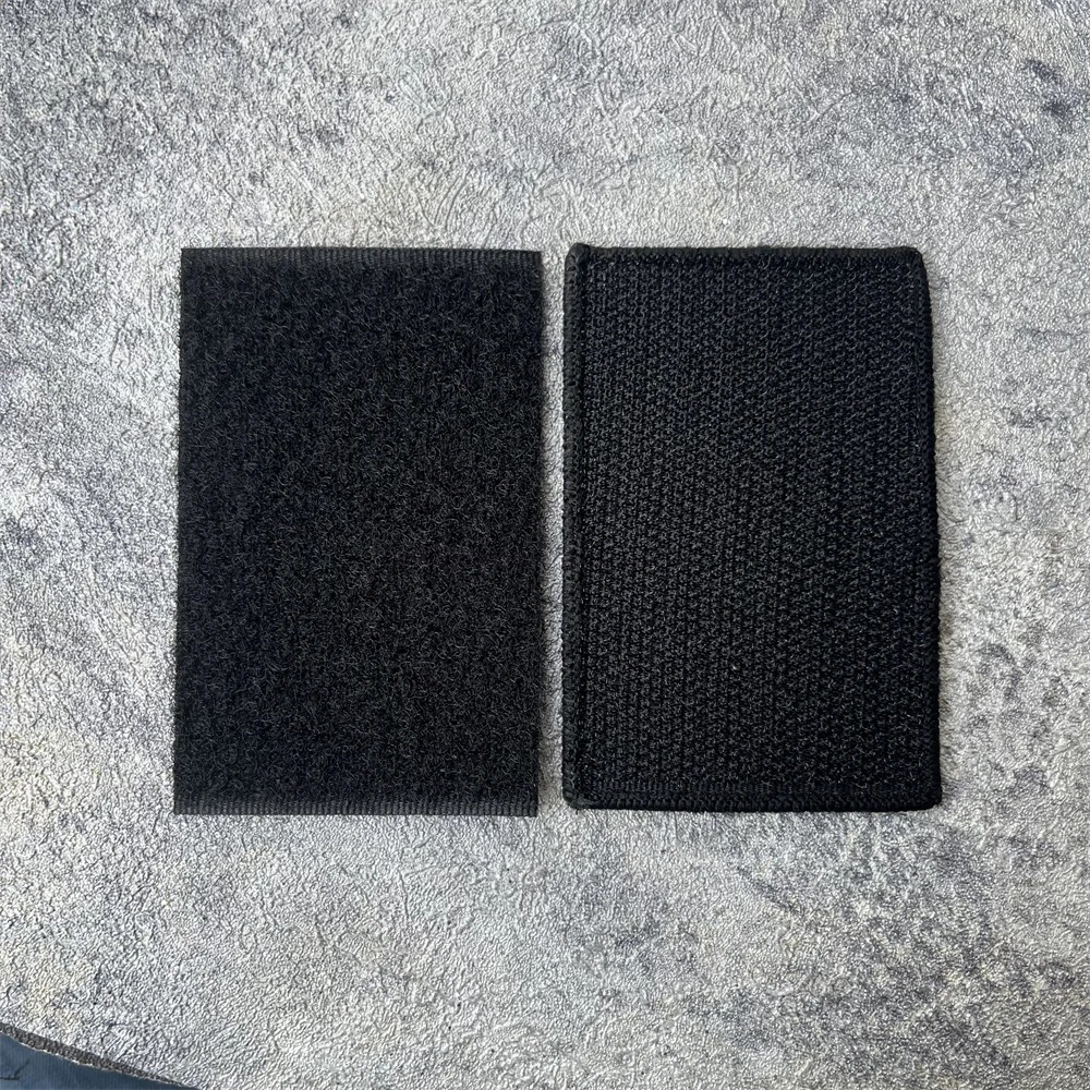 Verso de velcro preto do patch da Nova República da Califórnia, de Fallout