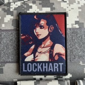 Patch da Tifa Lockhart, de Final Fantasy VII, com LOCKHART escrito, preso num colete camuflado