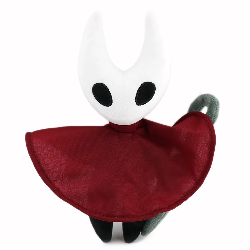 Pelúcia da Hornet, de Hollow Knight, de frente, com a capa vermelha aberta