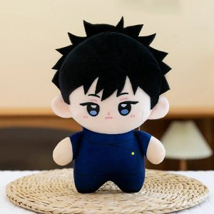 Megumi Fushiguro em pelúcia, de Jujutsu Kaisen, com cabelo espetado, olhos azuis e uniforme escuro