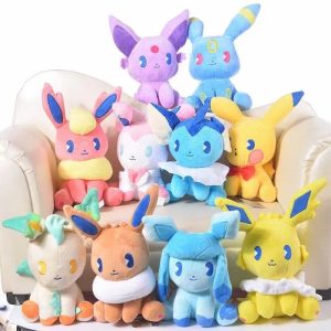 Pelúcias de Pokémon: Pikachu e evoluções do Eevee como Flareon, Vaporeon, Espeon, Umbreon e Sylveon