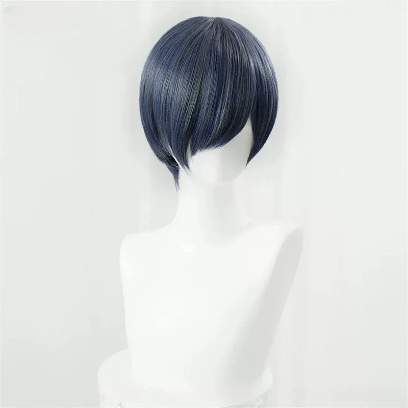 Peruca curta azul acinzentada do Ciel Phantomhive, de Black Butler, sobre um busto branco