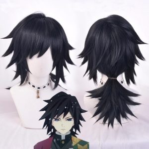 Peruca preta desfiada com rabo baixo do Giyu Tomioka, de Demon Slayer