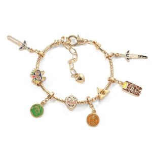 Pulseira dourada com pingentes de espada, medalhas e máscara, Zelda: Tears of the Kingdom